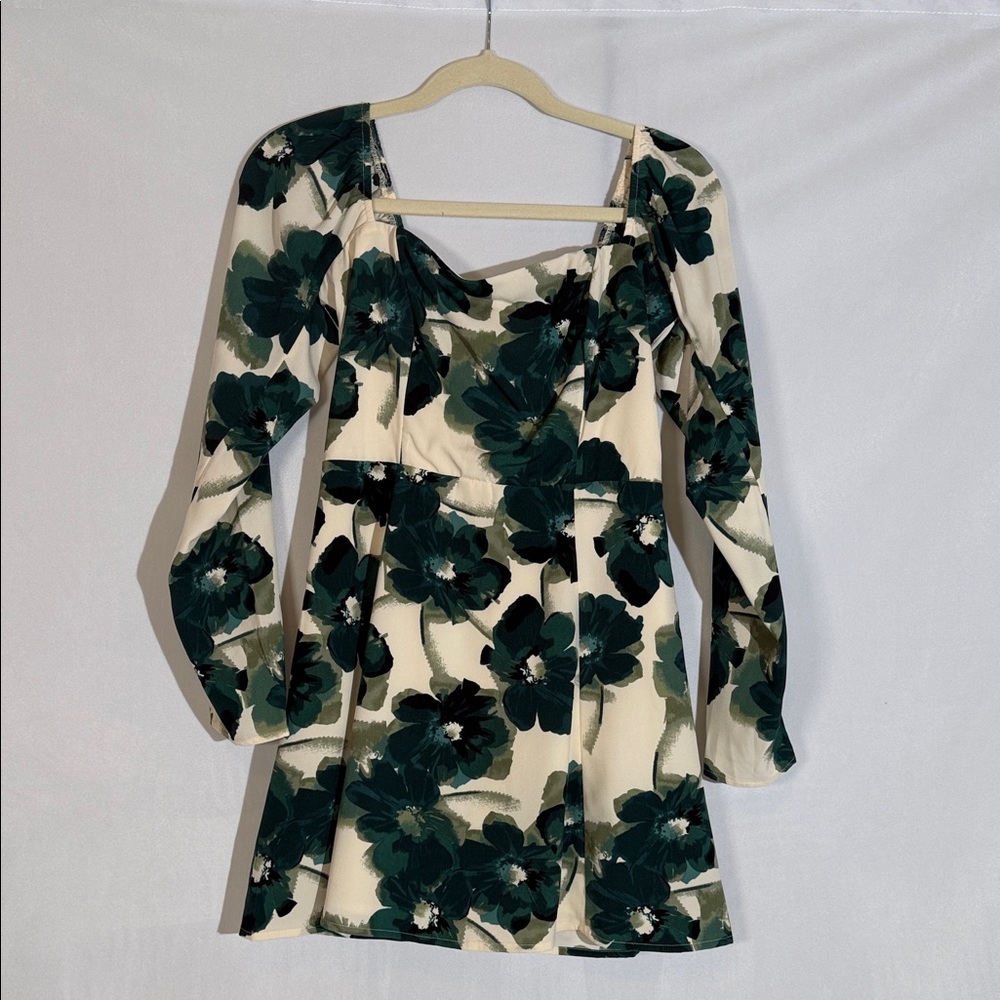 Abercrombie & Fitch mini Dress Size S Green Floral Print NWOT